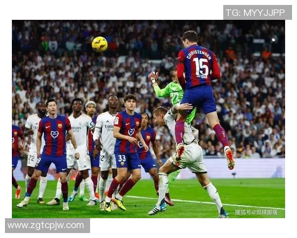 足球明星的光辉与魅力如何用形容词来诠释与展现 足球明星的光辉与魅力如何用形容词来诠释与展现